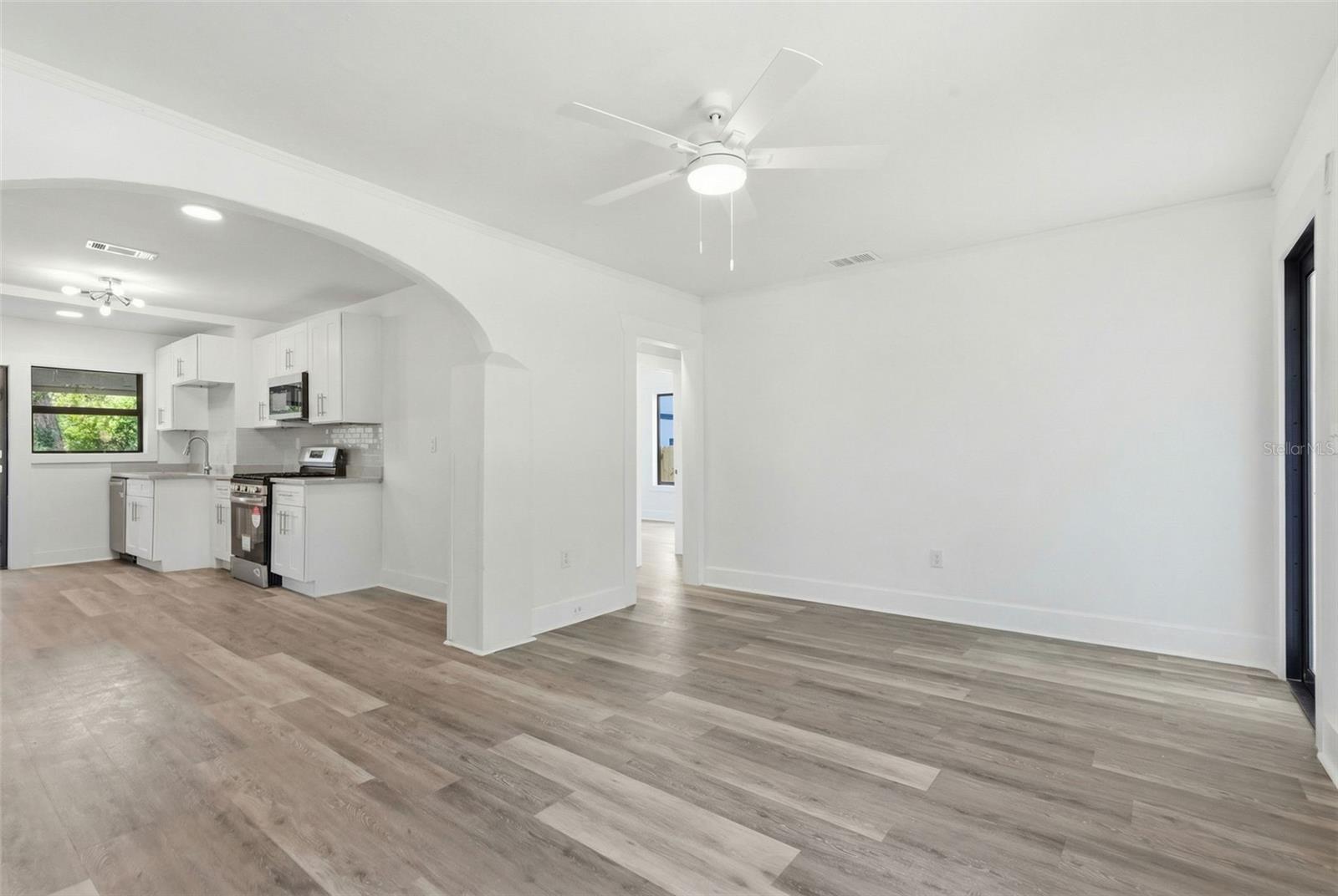 NEBRASKA PLACE SUB - Residential Lease