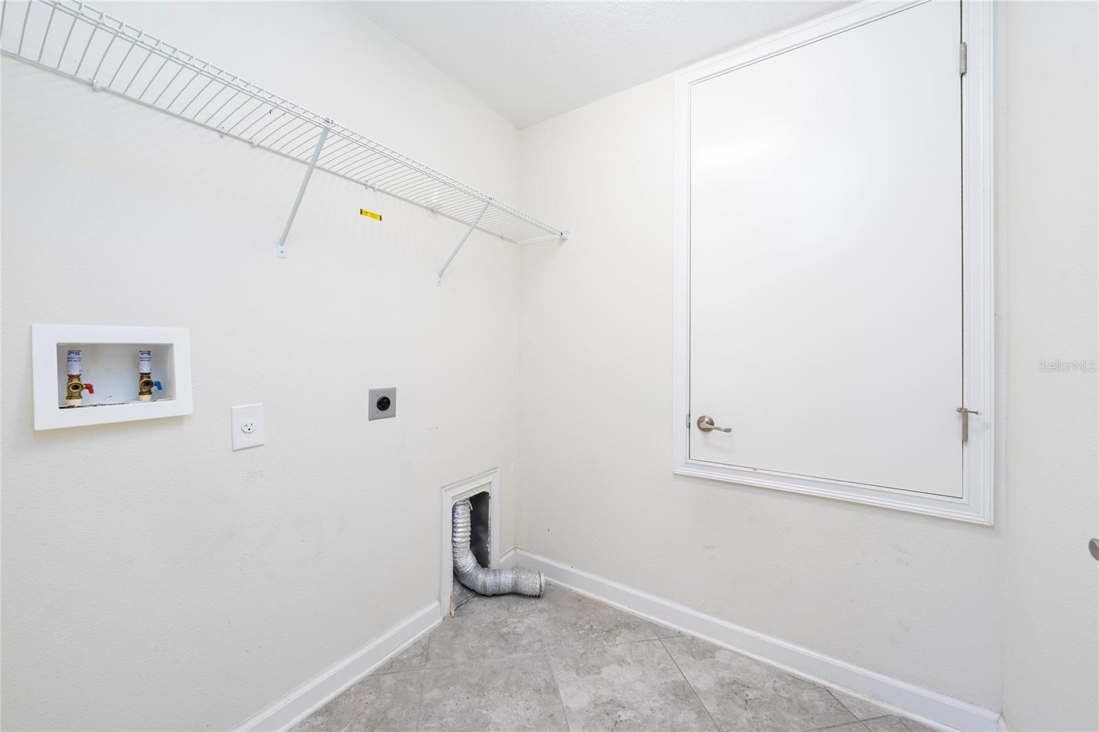 WYNDHAM LAKES ESTATES - Residential