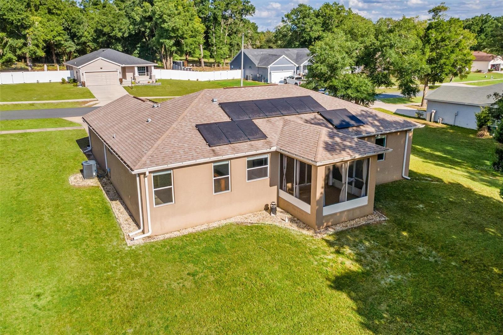 STONEWOOD ESTATES - Residential