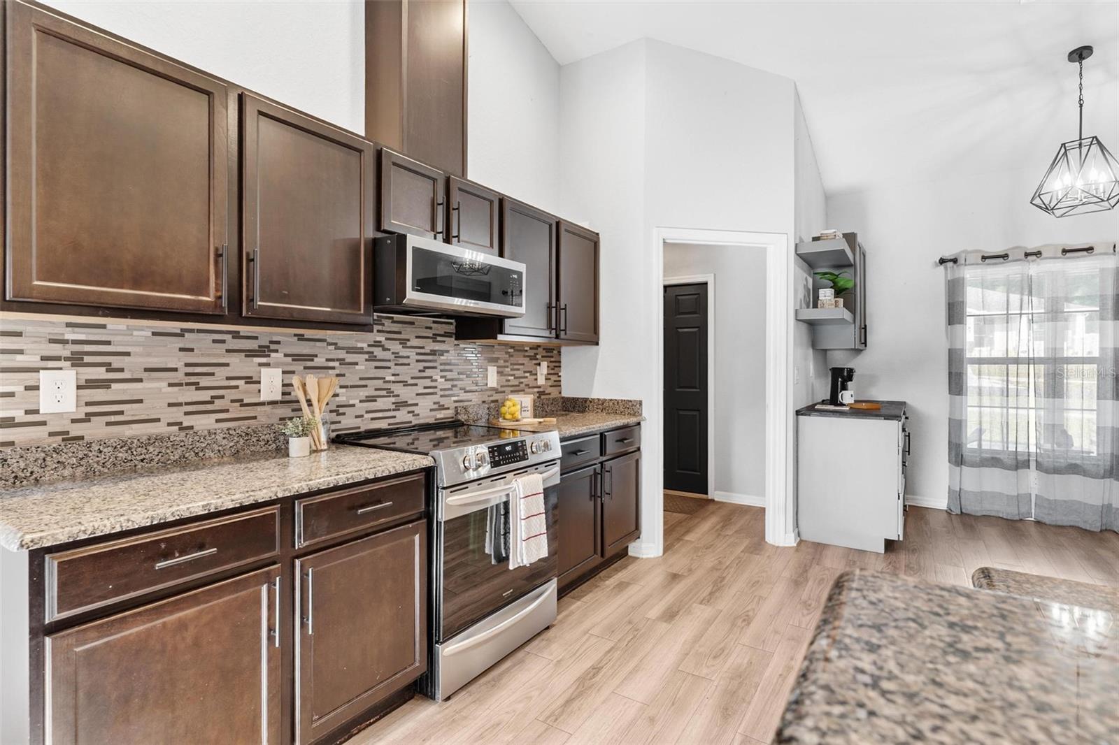 STONEWOOD ESTATES - Residential