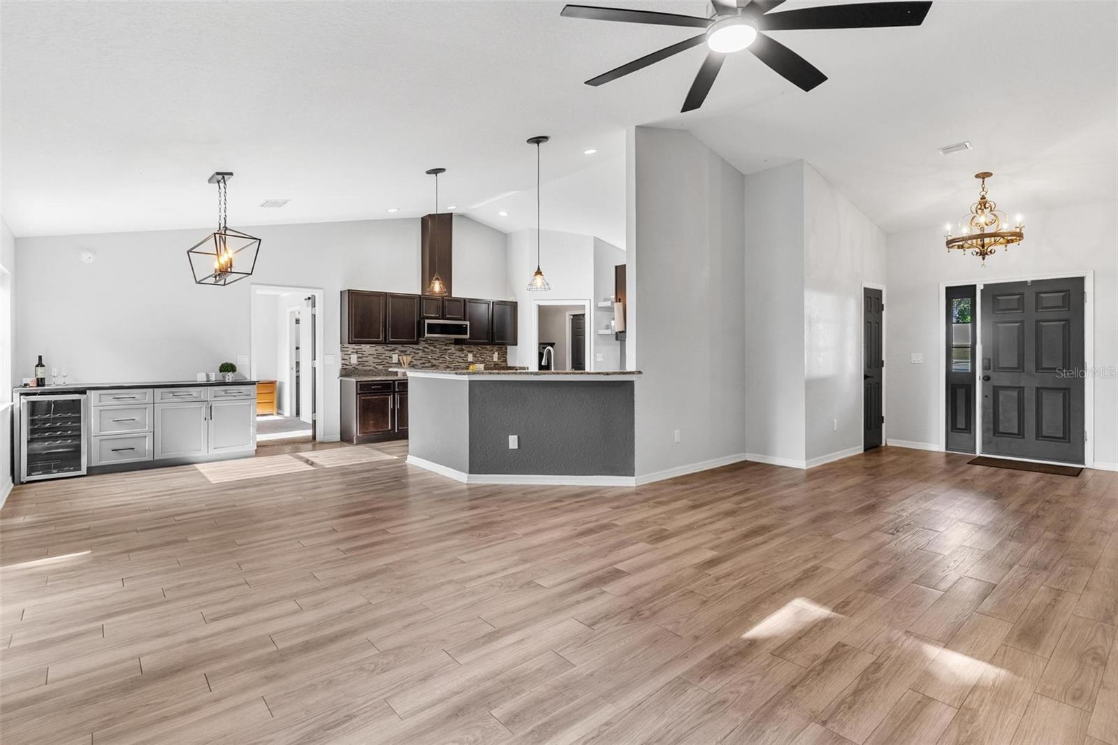 STONEWOOD ESTATES - Residential