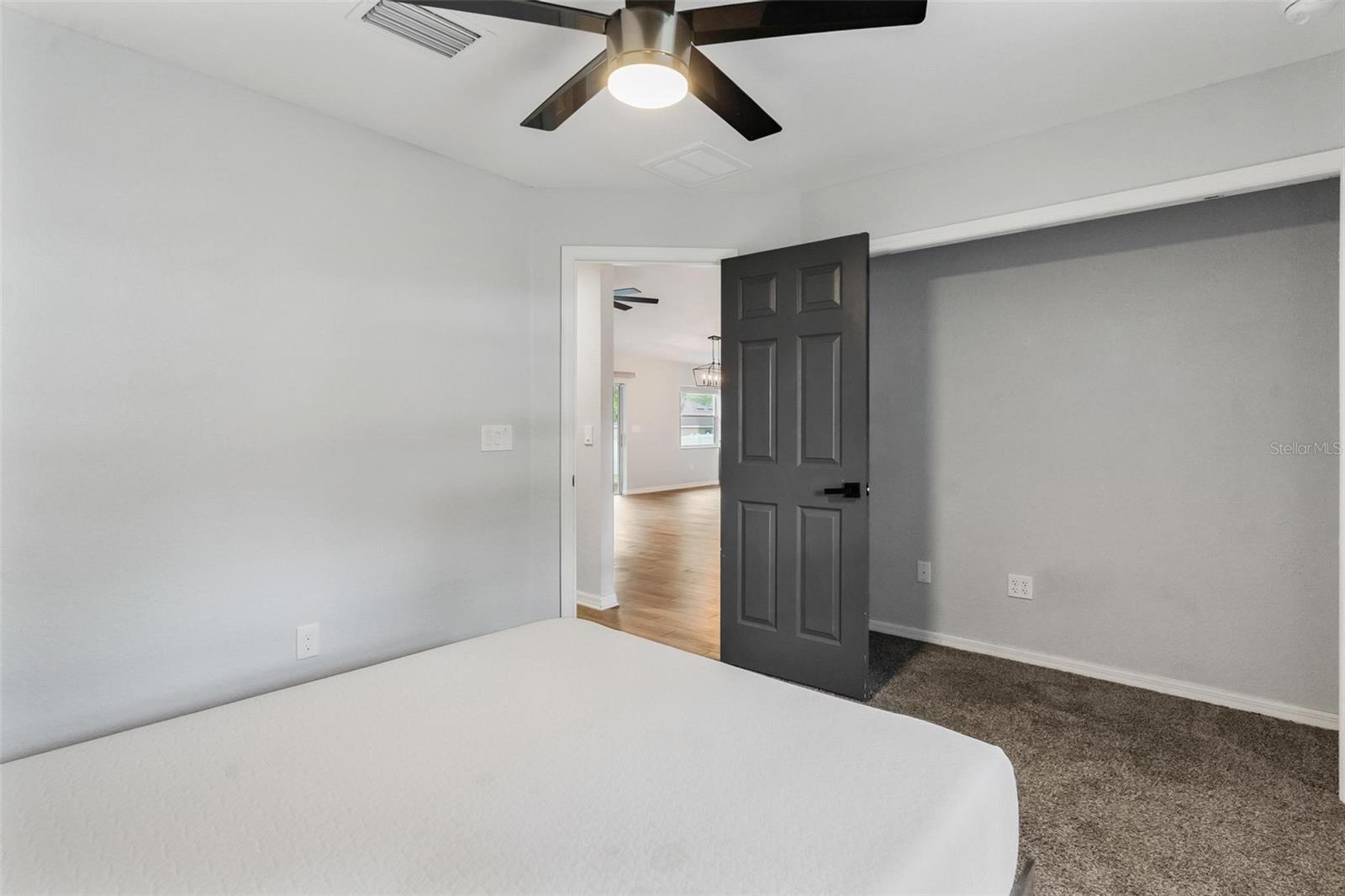 STONEWOOD ESTATES - Residential