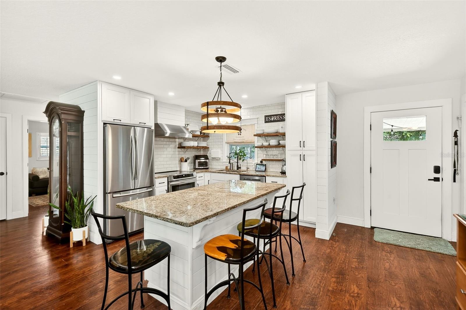 ACREAGE - Residential