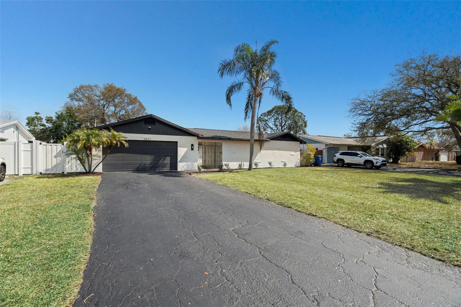 MEADOW LAWN 15TH ADD - Residential