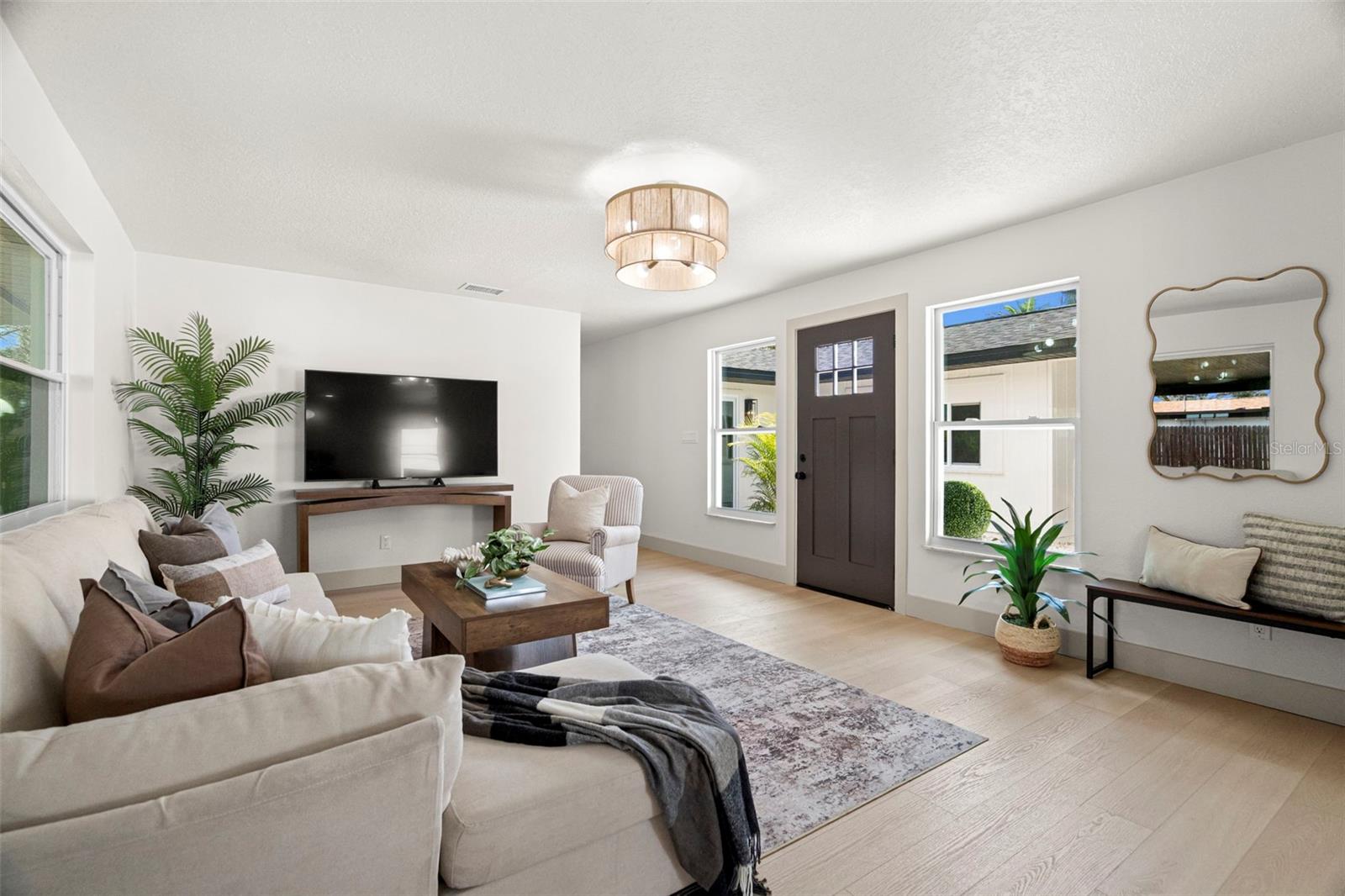 MEADOW LAWN 15TH ADD - Residential