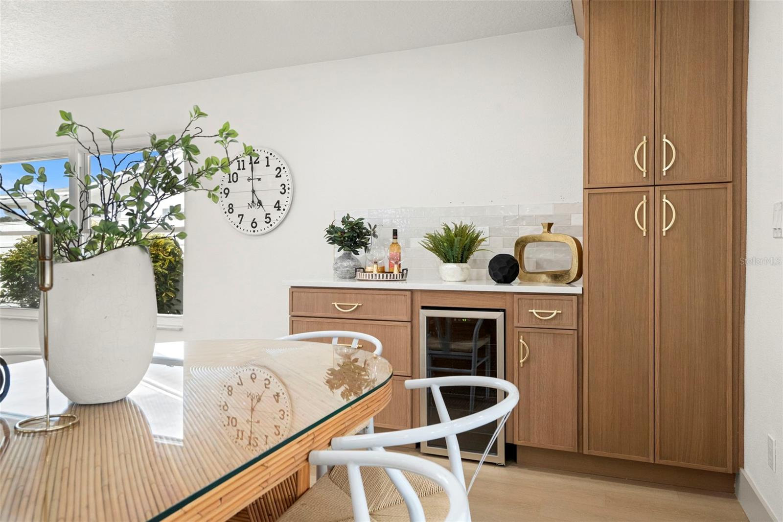 MEADOW LAWN 15TH ADD - Residential