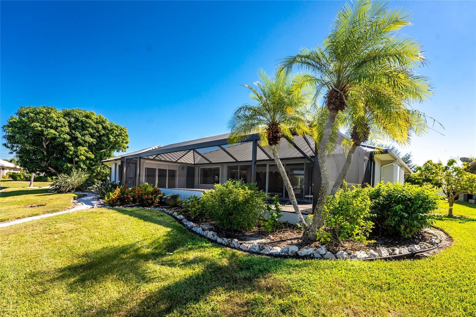 PUNTA GORDA ISLES SEC 11 - Residential