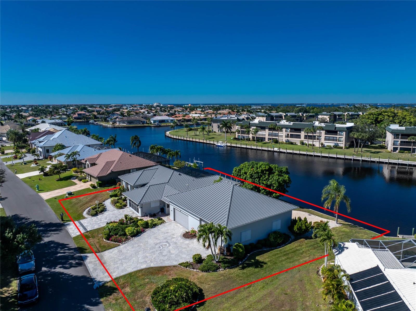 PUNTA GORDA ISLES SEC 11 - Residential