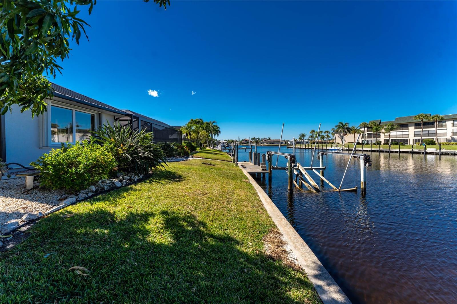 PUNTA GORDA ISLES SEC 11 - Residential