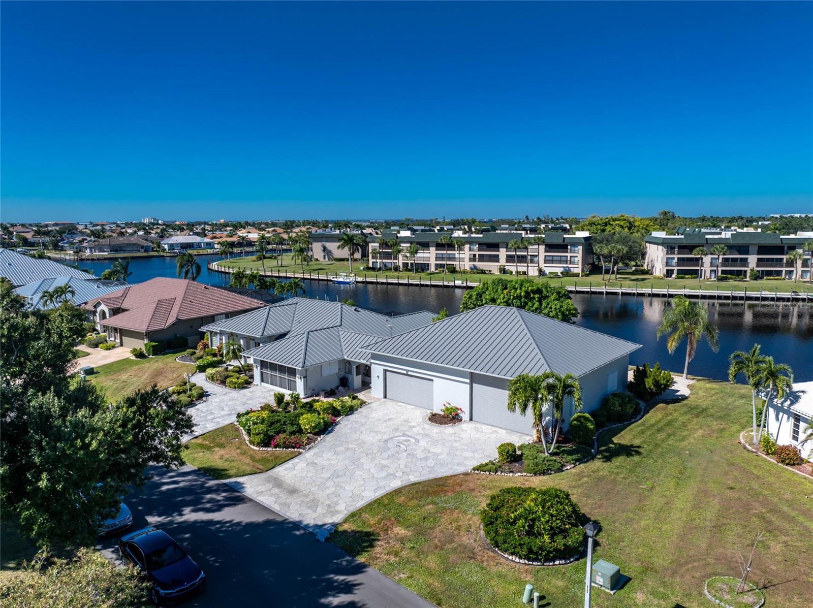 PUNTA GORDA ISLES SEC 11 - Residential