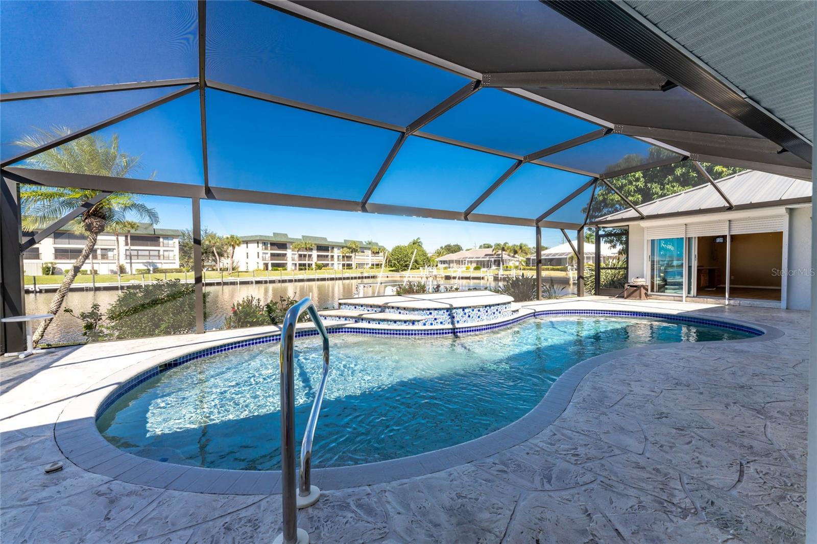 PUNTA GORDA ISLES SEC 11 - Residential