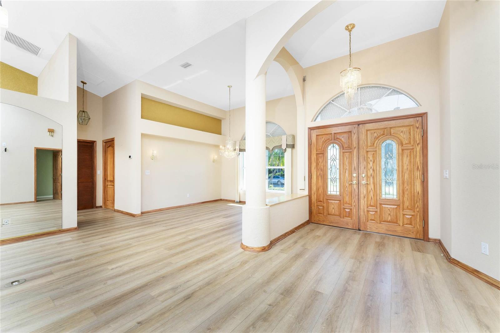 PUNTA GORDA ISLES SEC 11 - Residential