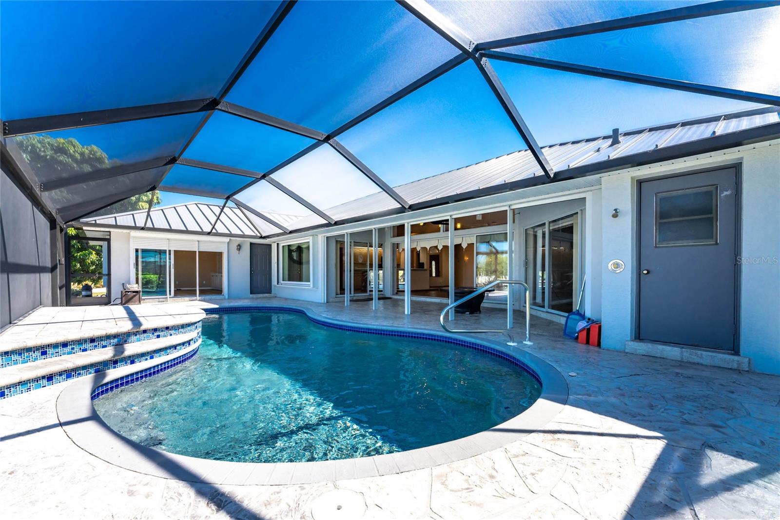 PUNTA GORDA ISLES SEC 11 - Residential