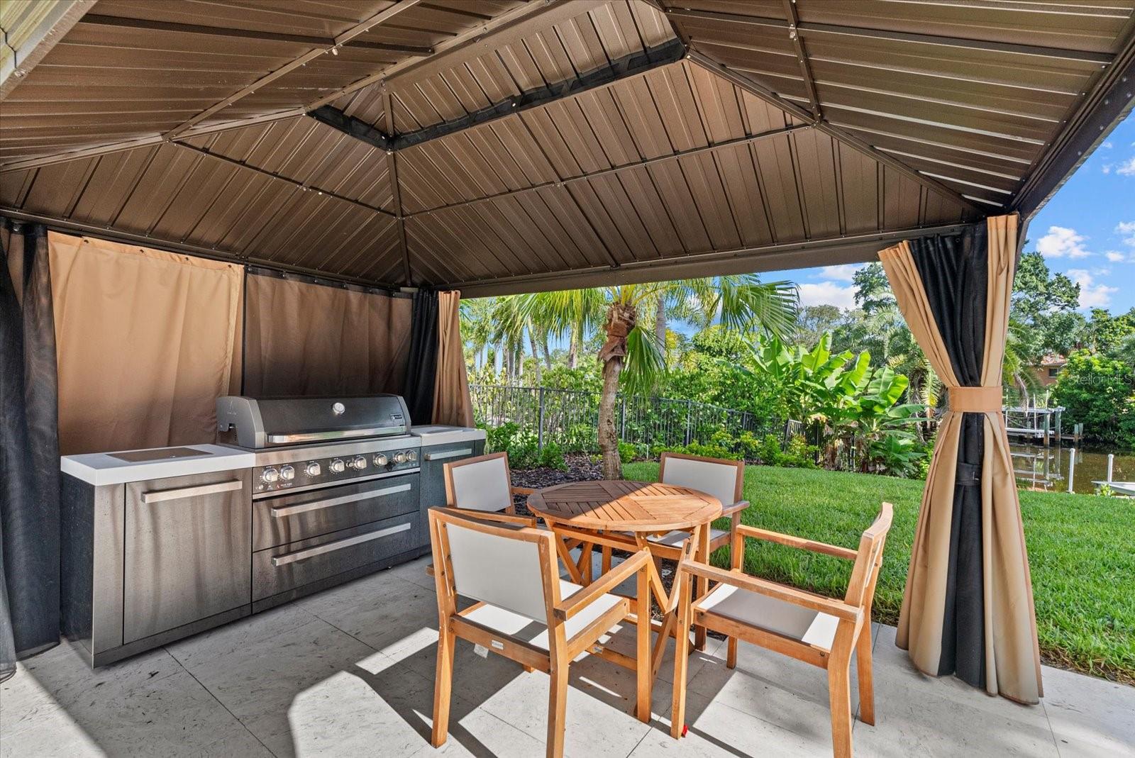 CORAL COVE - Residential Lease