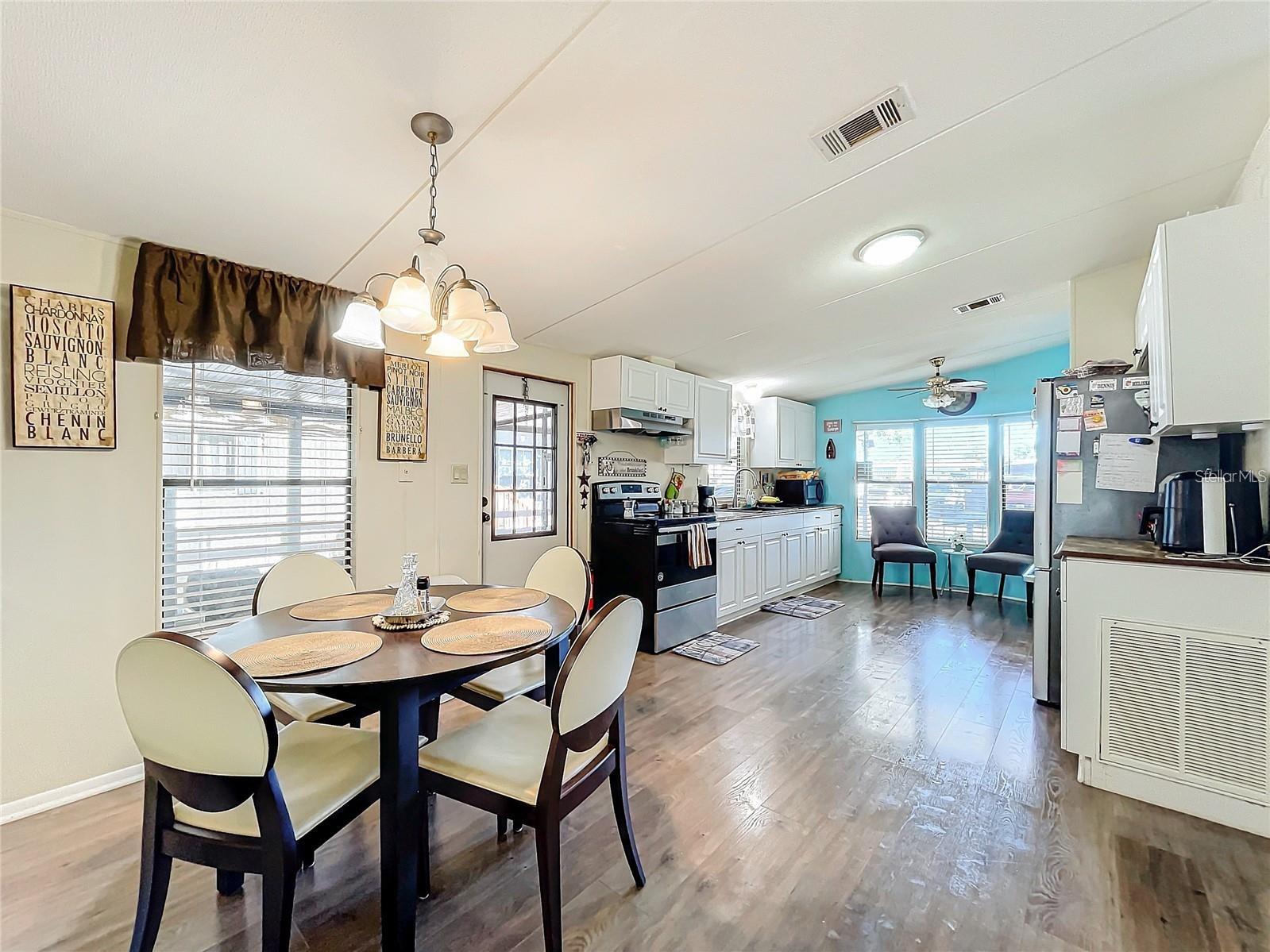 UMATILLA LAKE MARY ESTATES SUB - Residential