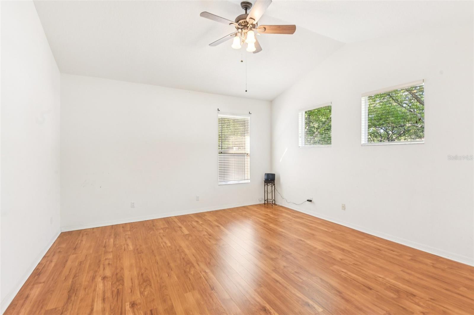 RICHMOND PLACE PH 1 - Residential