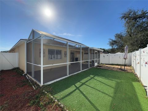 A home in PLANT CITY