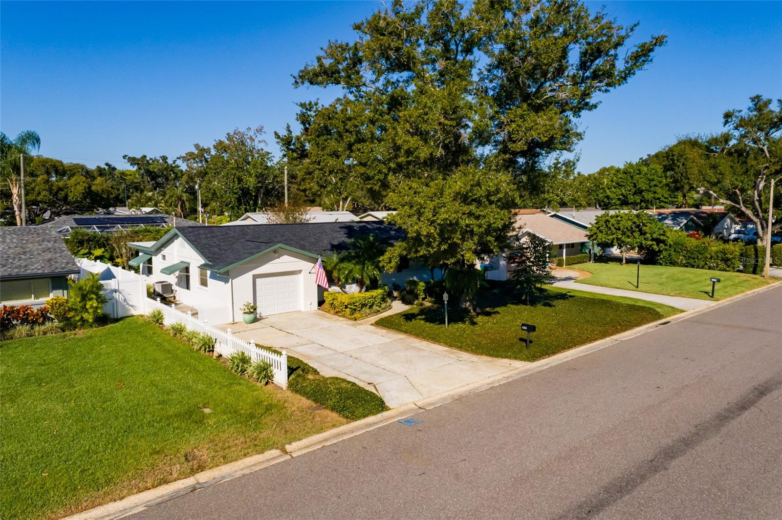 VALIANT ACRES - Residential