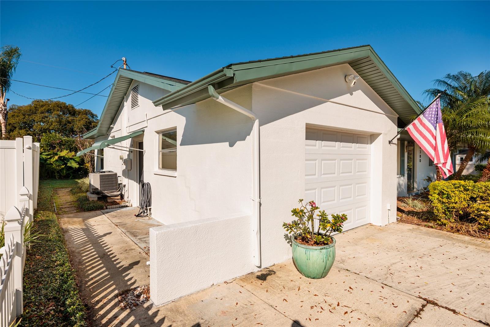 VALIANT ACRES - Residential