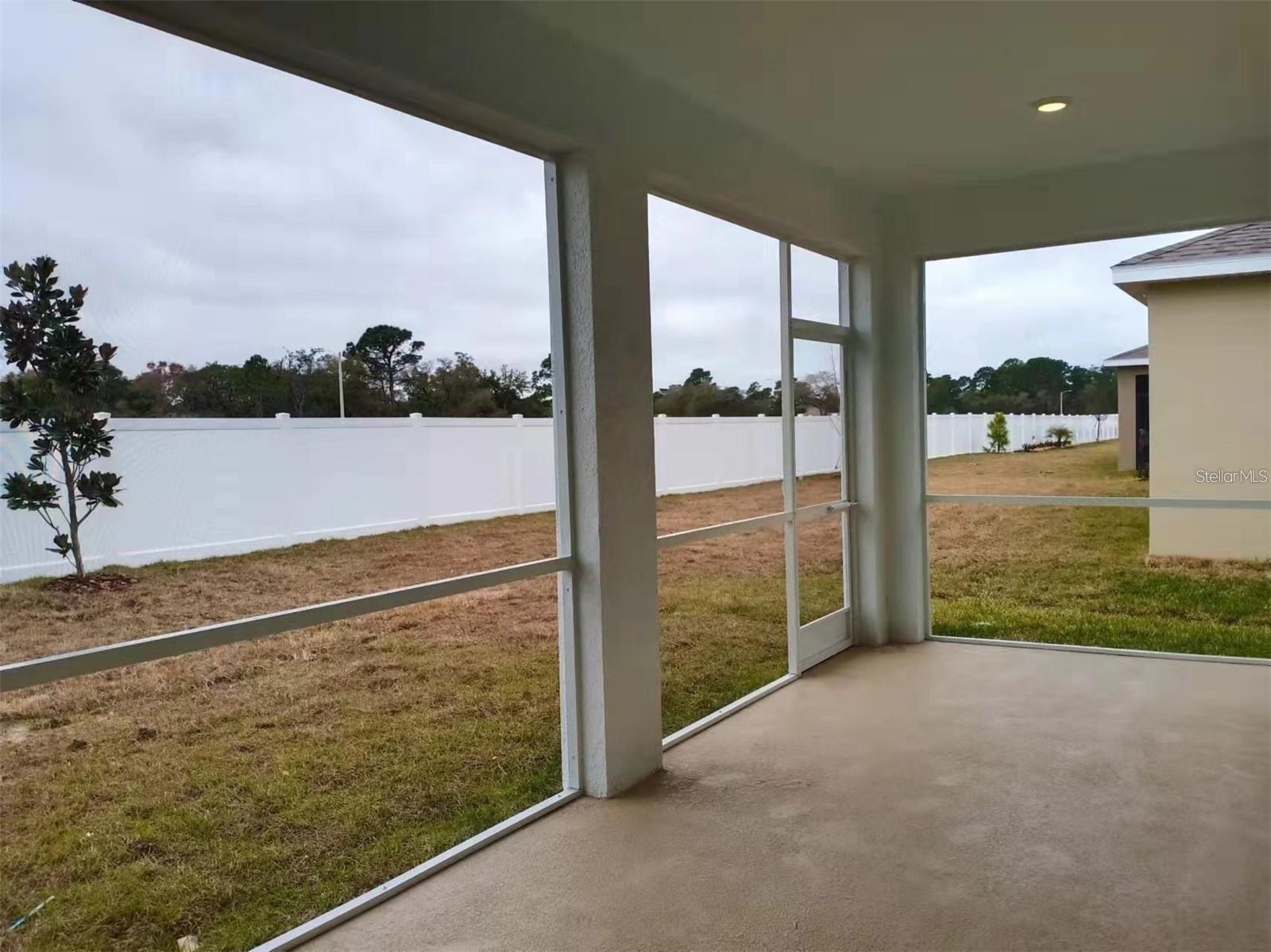 BARRINGTON/STERLING HILL - Residential Lease