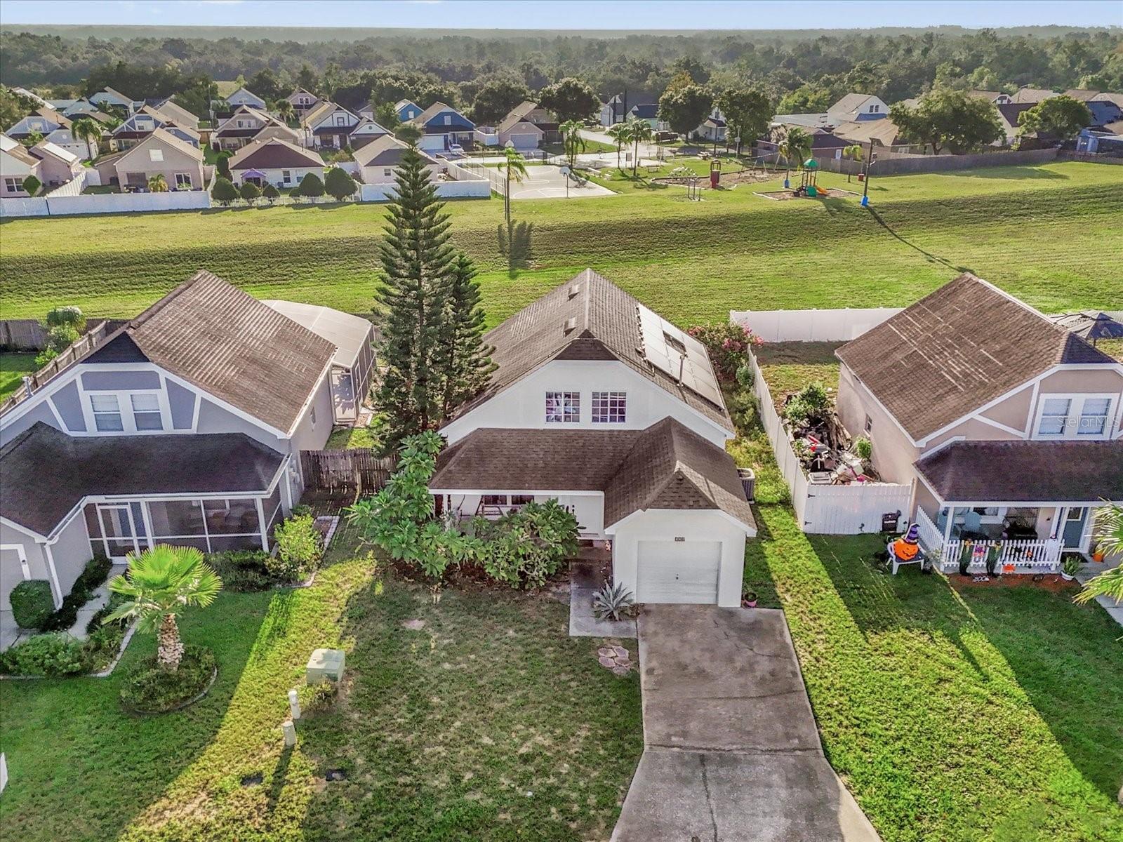 ROYAL RIDGE PH 01 - Residential
