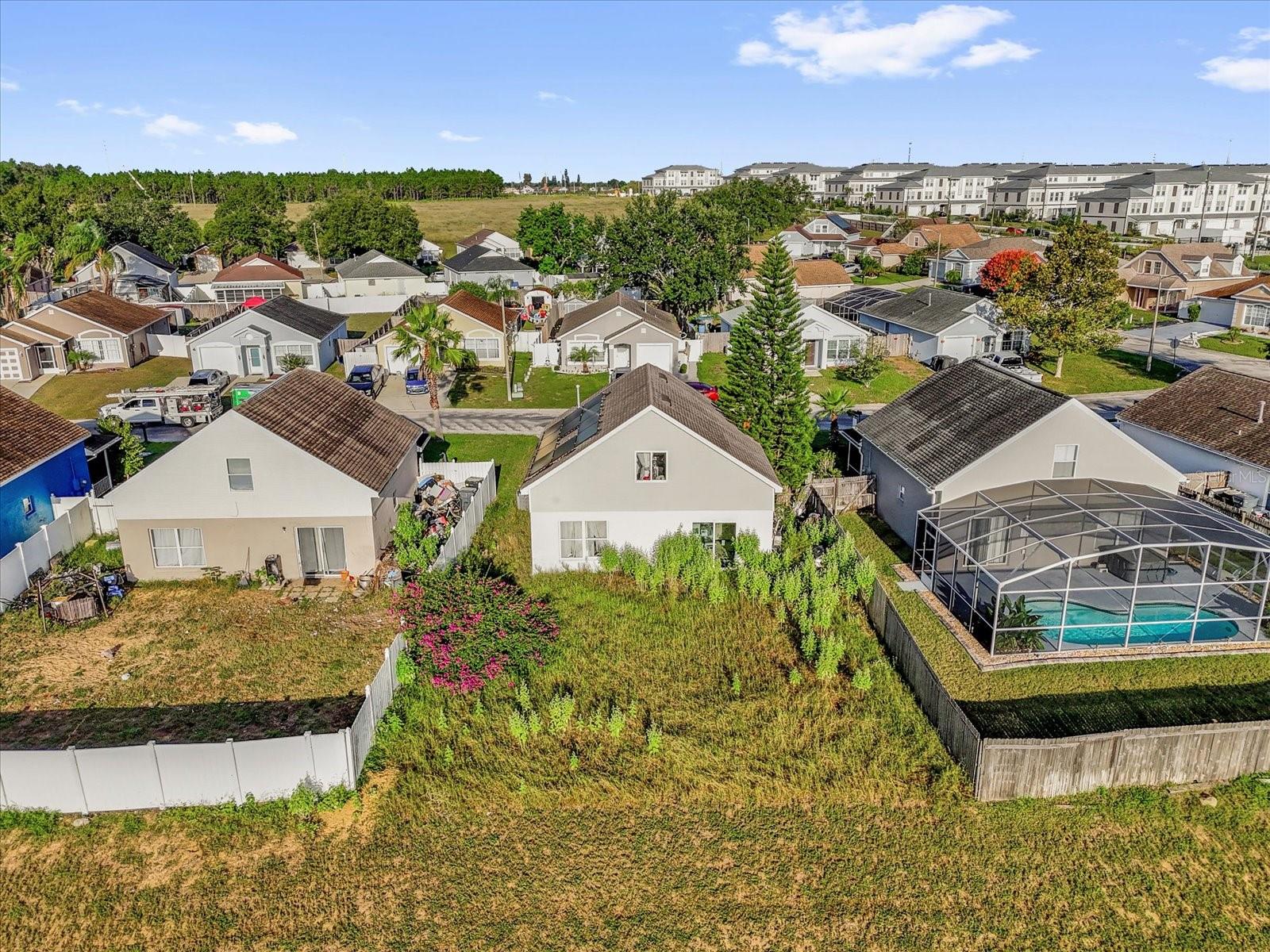 ROYAL RIDGE PH 01 - Residential