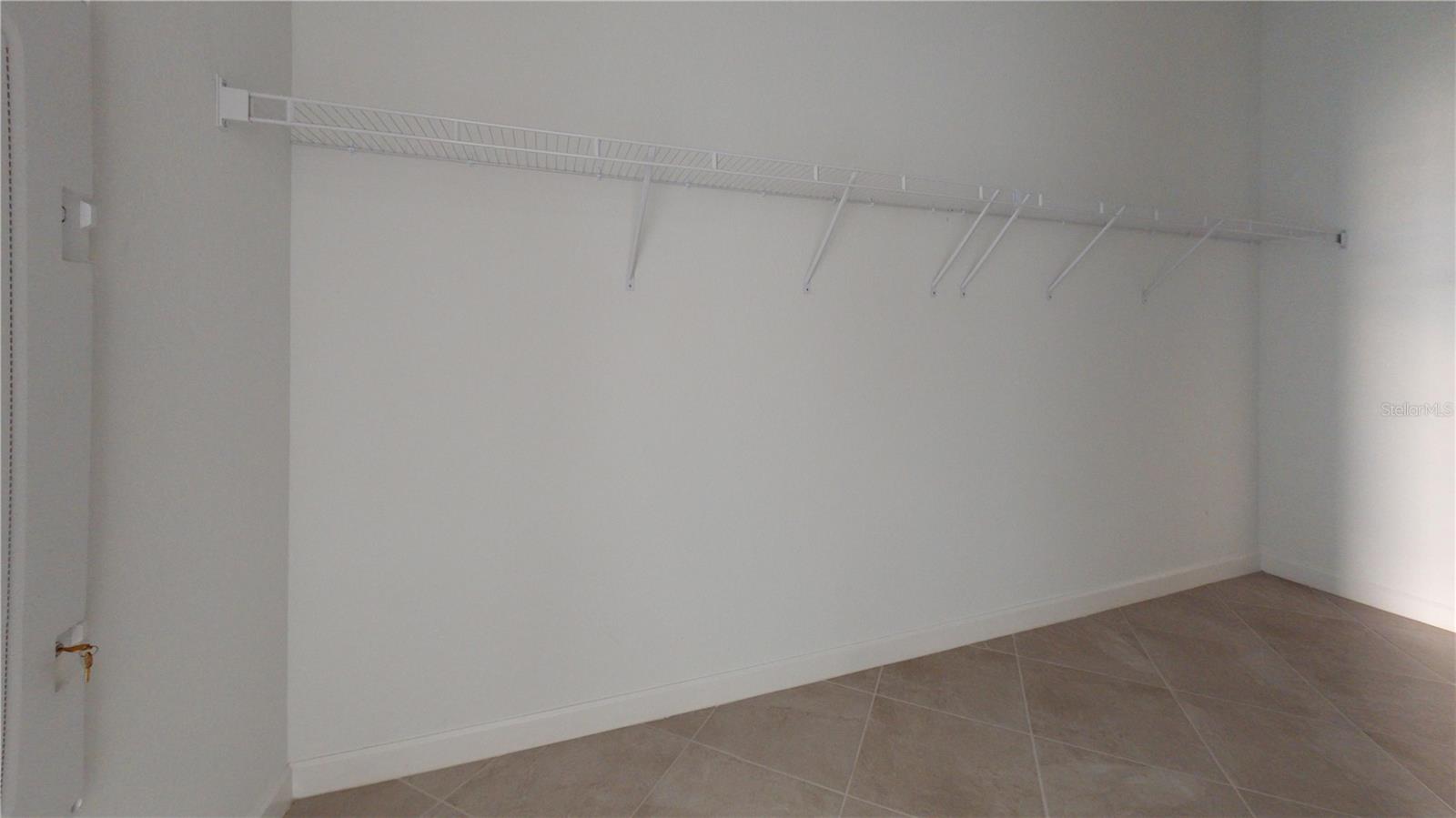 COCO BAY - Residential Lease