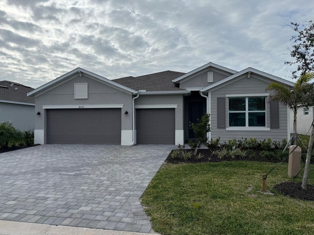 Photo of 8535 Saint Kitts Circle, Englewood, FL 34224 (MLS # C7514682)