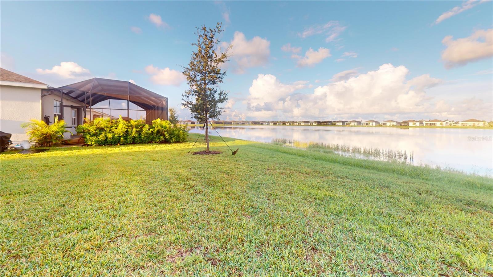 COCO BAY - Residential Lease