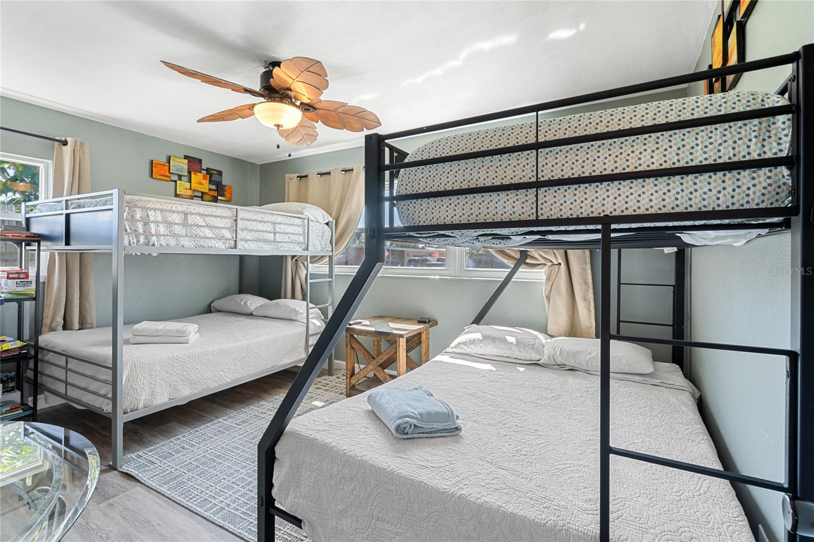 SOUTH PATRICK SHORES SEC 02 - Residential Lease