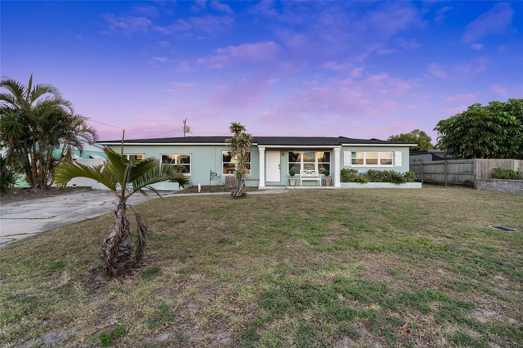 Photo of 601 Sea Gull Drive, Satellite Beach, FL 32937 (MLS # O6389606)