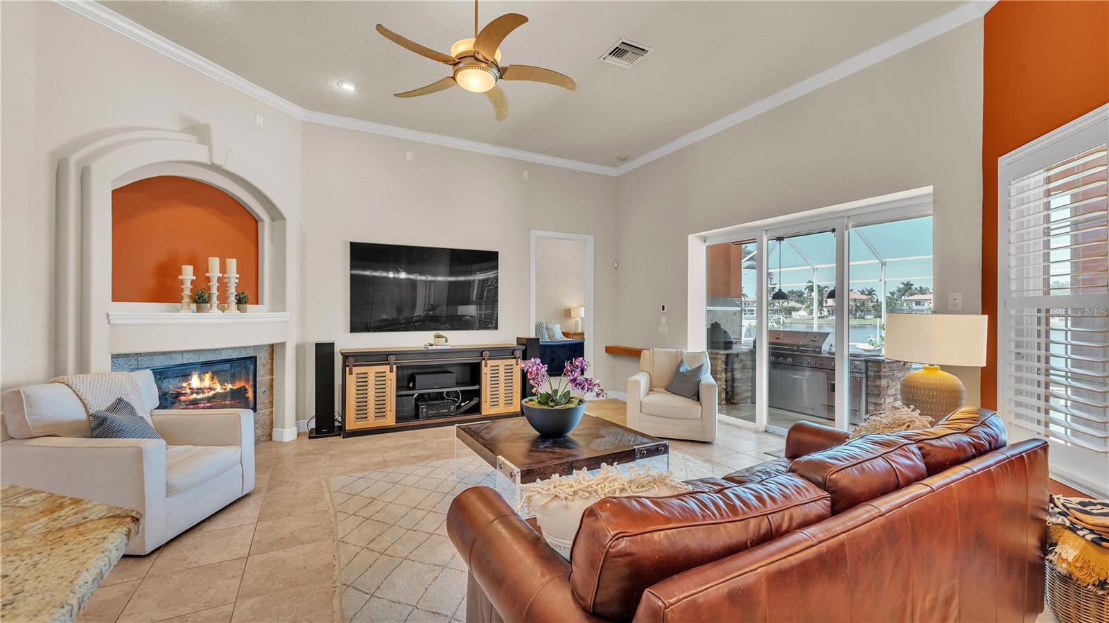 729 MANNS HARBOR DRIVE