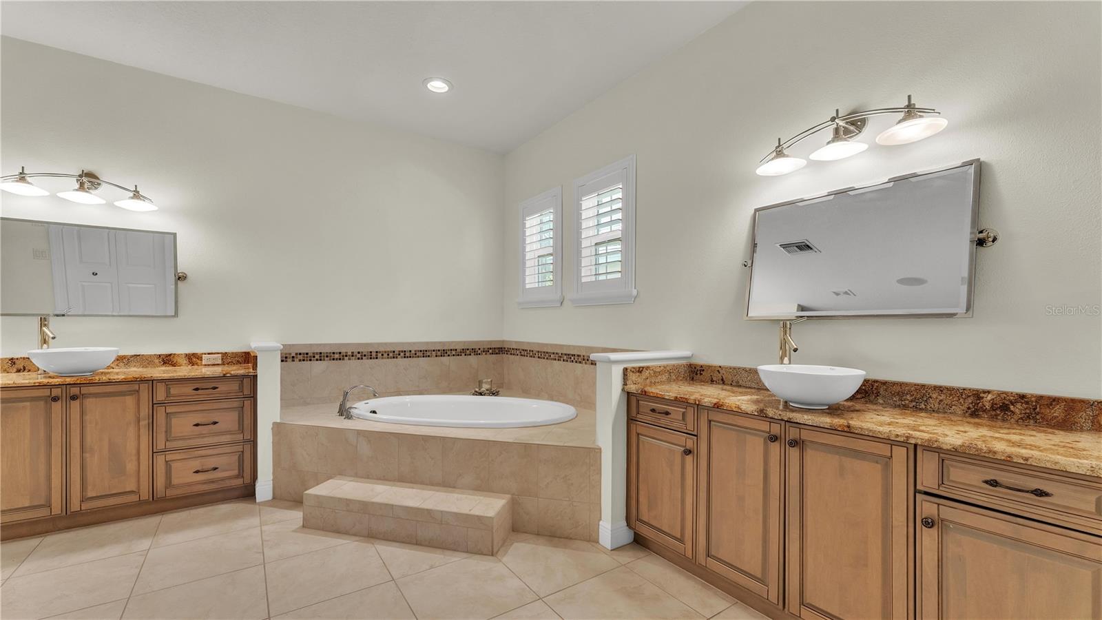 MIRABAY PHASE 3C-2 - Residential