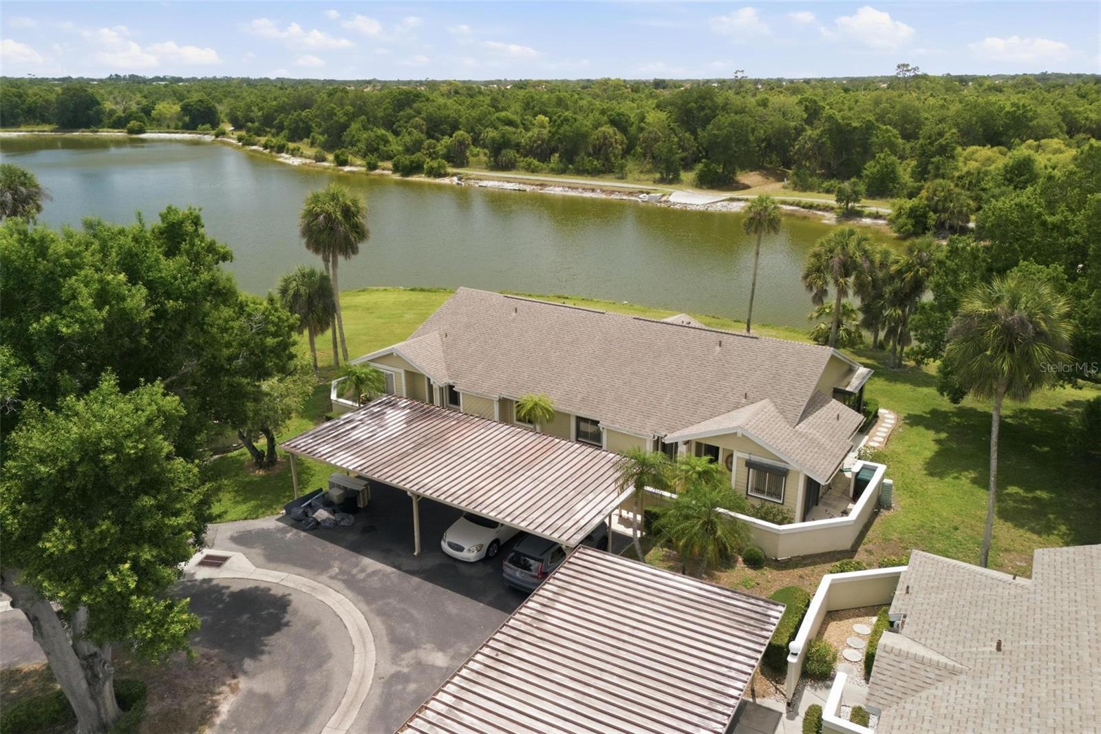 HERON LAKES - Residential