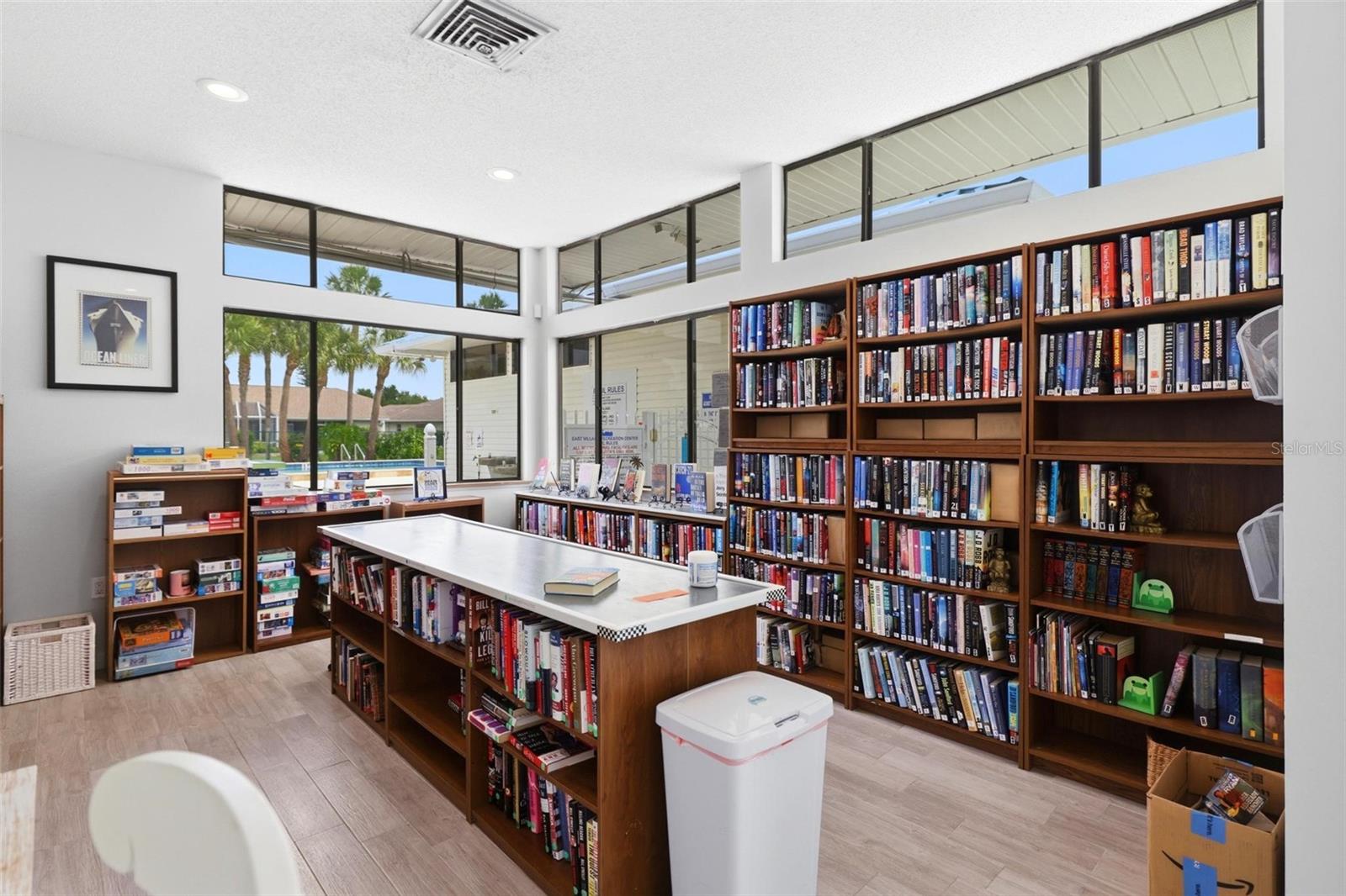 HERON LAKES - Residential