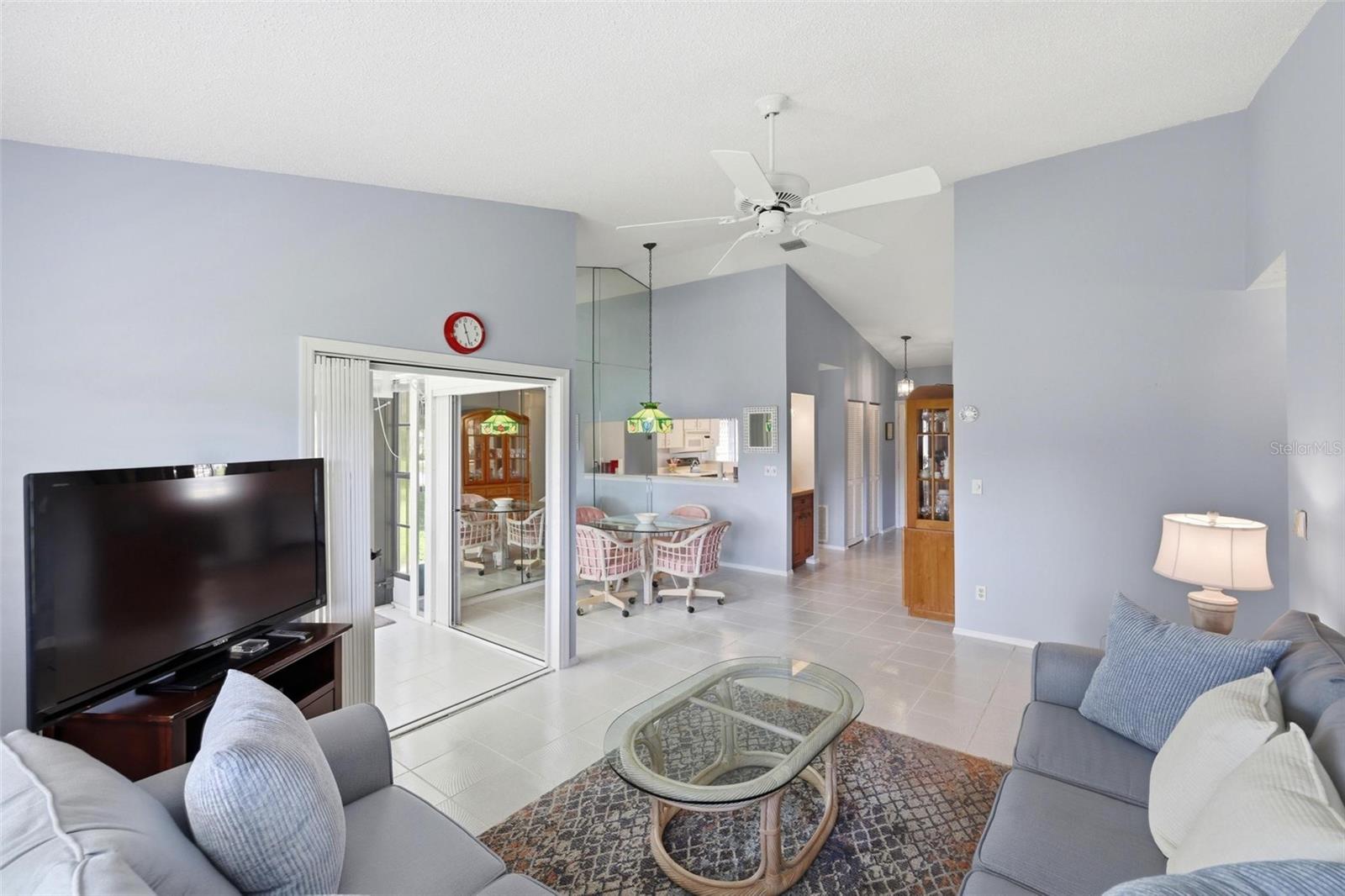 HERON LAKES - Residential