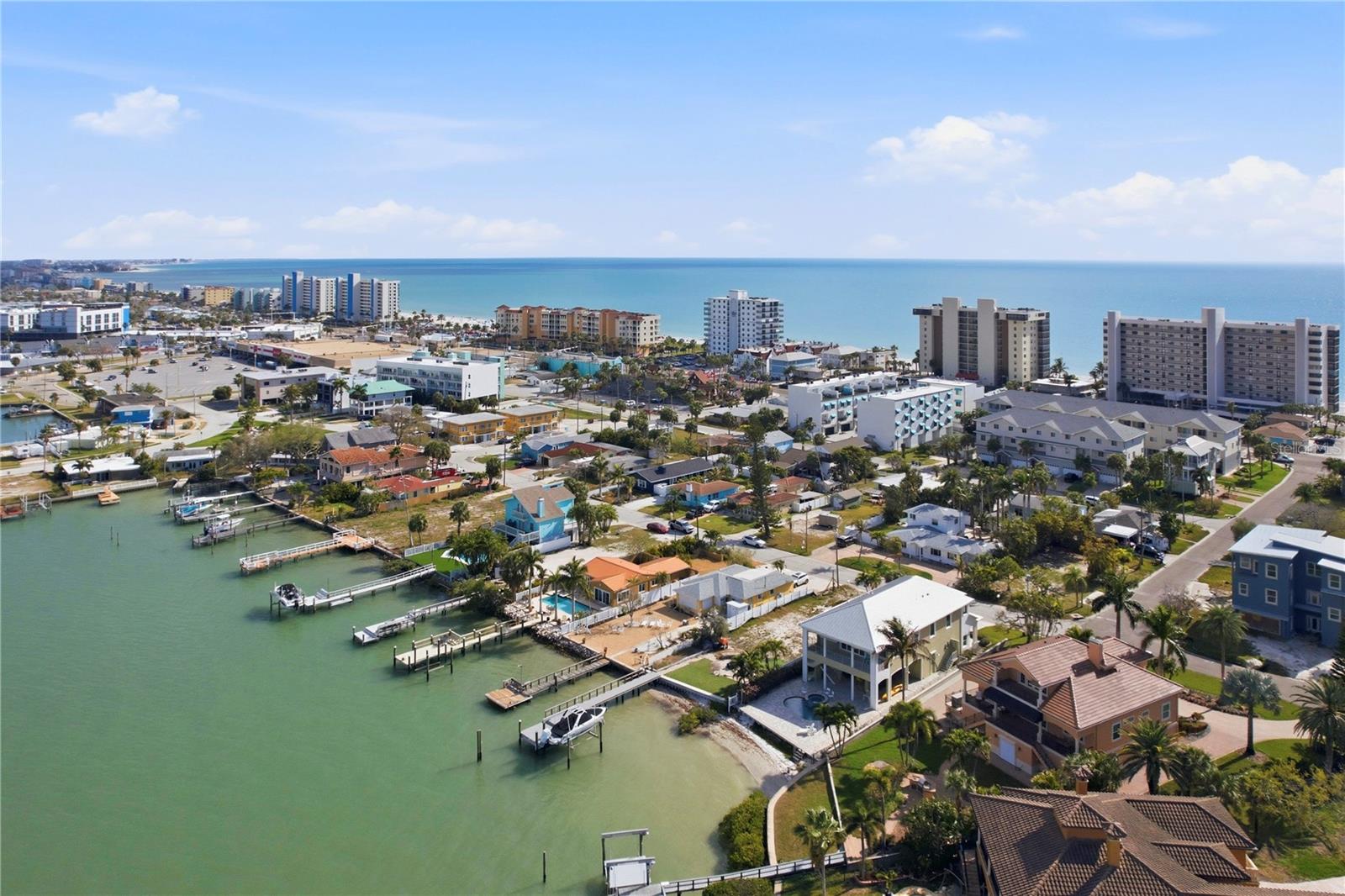 LONE PALM BEACH 4TH ADD - Residential