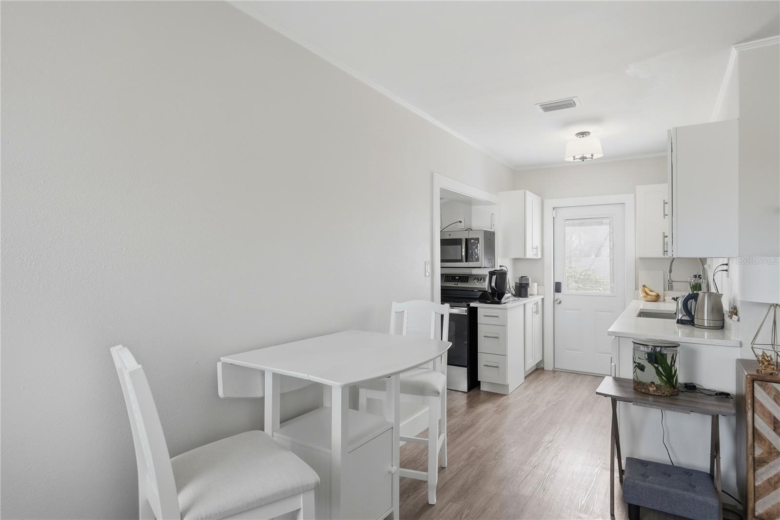 LONE PALM BEACH 4TH ADD - Residential