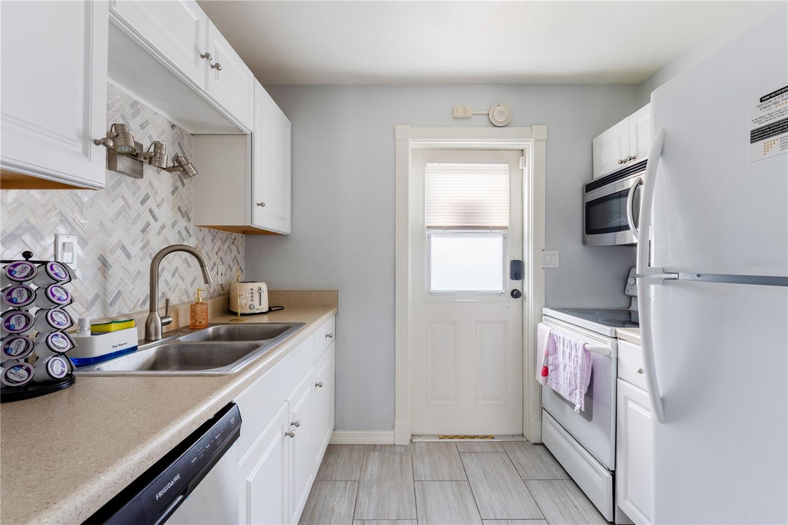 LAKE KILLARNEY CONDO - Residential