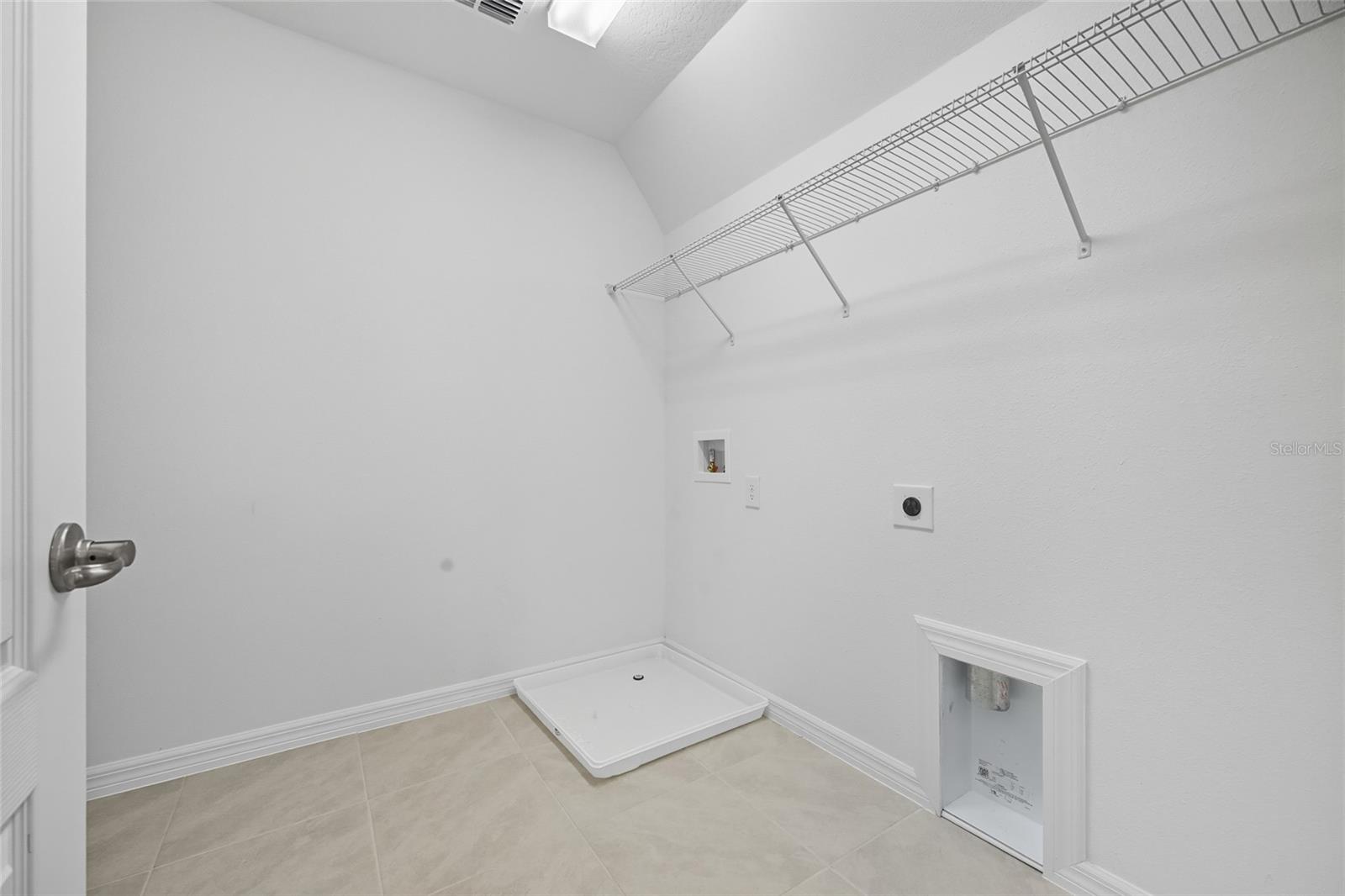 VERONA - VILLAGE "B" - Residential