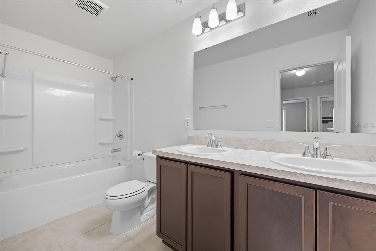 VERONA - VILLAGE "B" - Residential