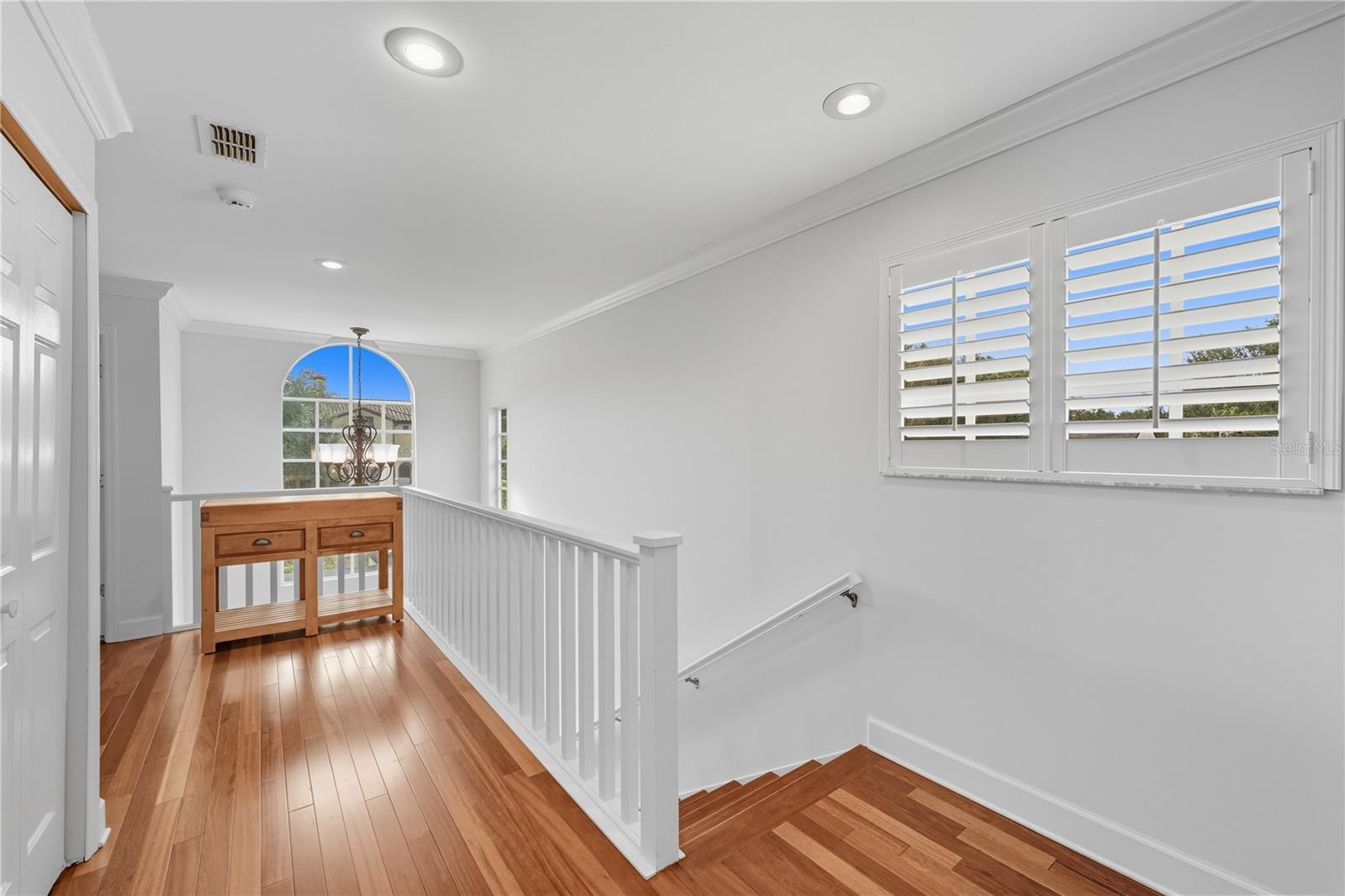 DIXIE TERRACE - Residential