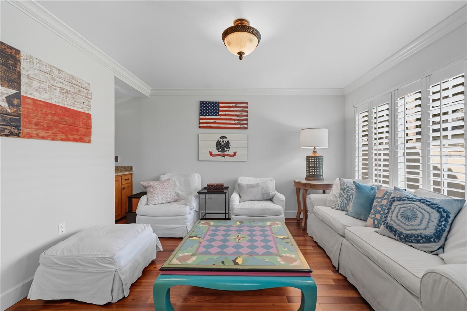 DIXIE TERRACE - Residential