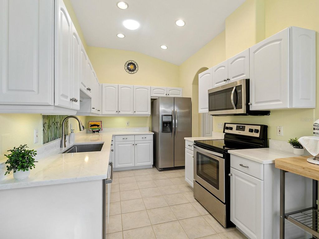 Photo of 4552 Cancello Grande Avenue, Venice, FL 34293 (MLS # N6141618)