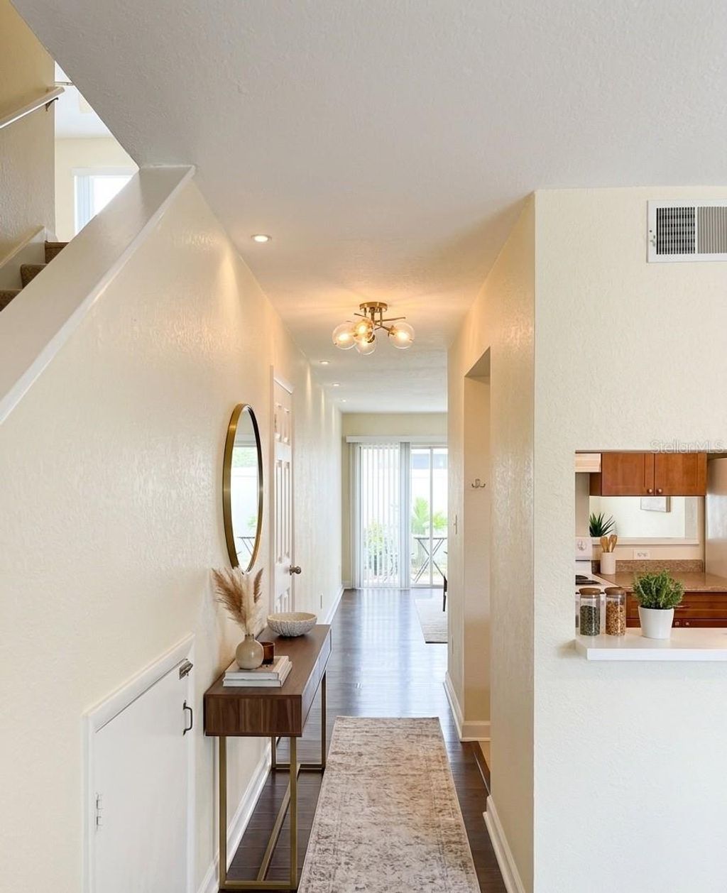 Photo of 7143 E Bank Drive #7143, Tampa, FL 33617 (MLS # TB8503004)