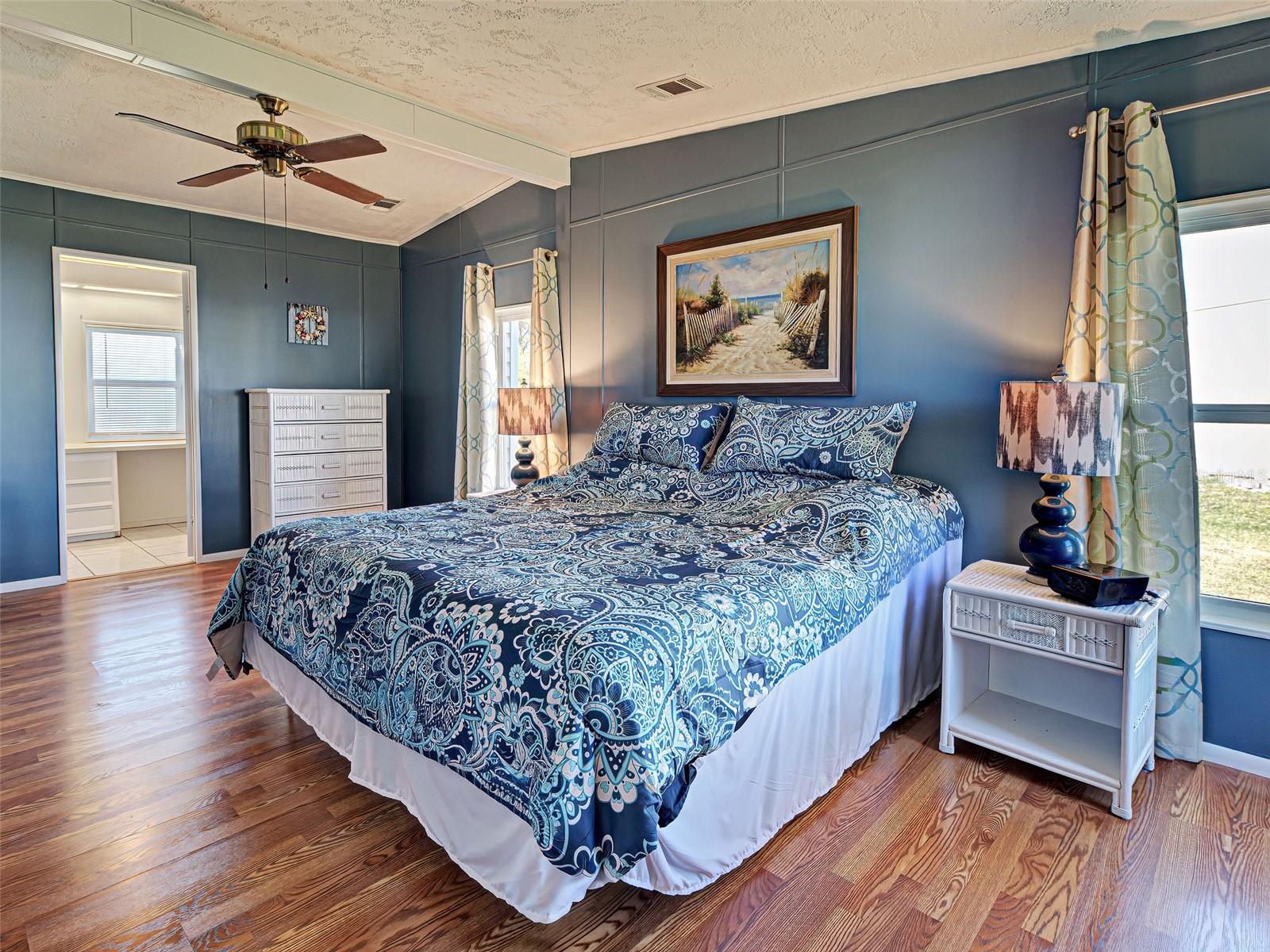 SANDALHAVEN ESTATES - Residential