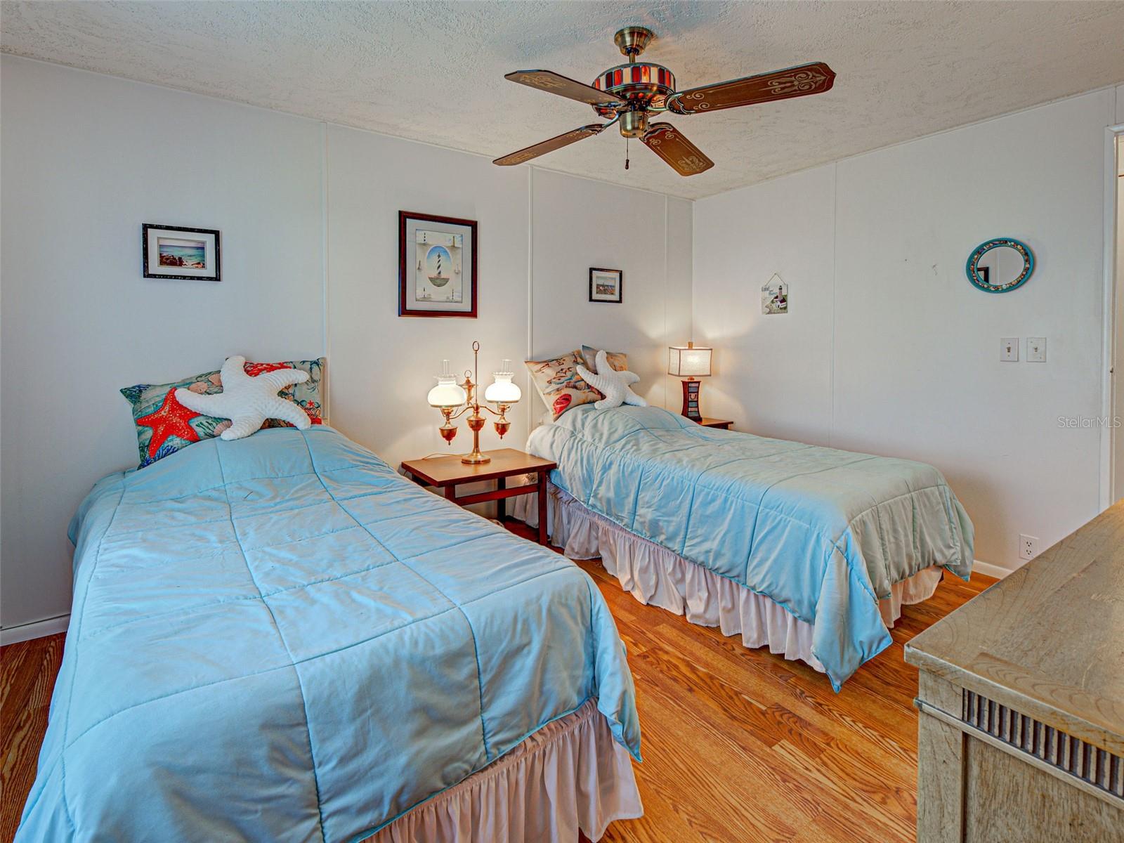 SANDALHAVEN ESTATES - Residential