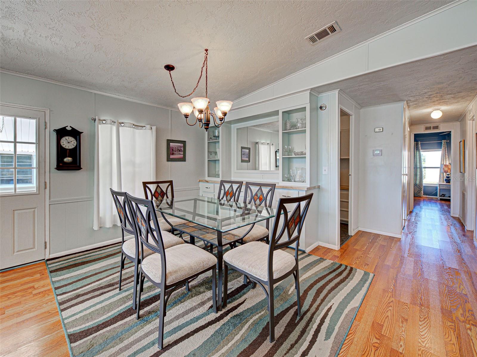 SANDALHAVEN ESTATES - Residential