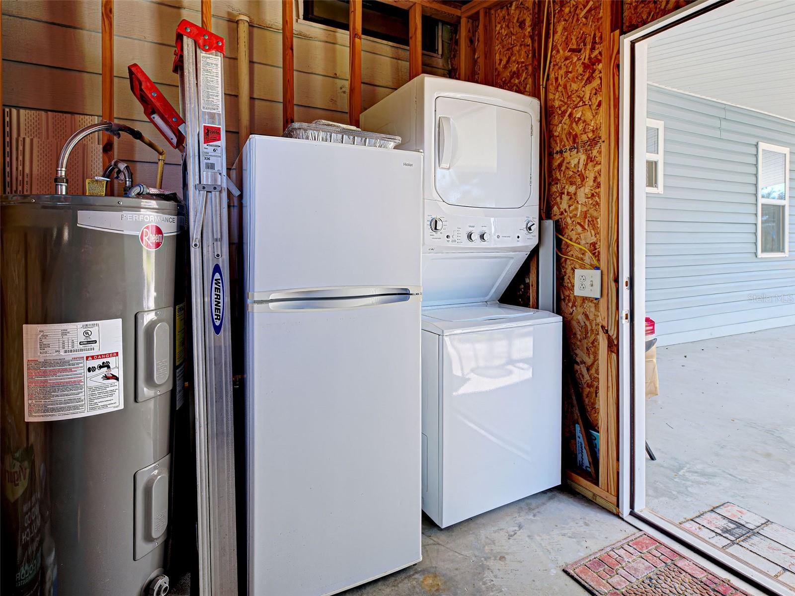 SANDALHAVEN ESTATES - Residential