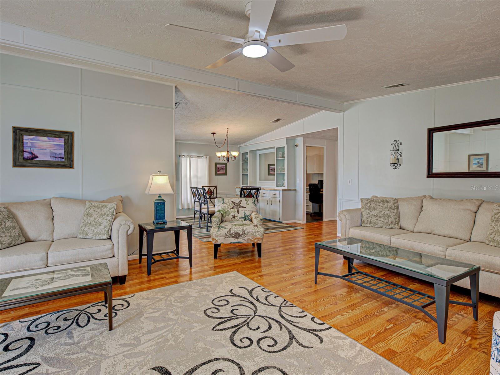 SANDALHAVEN ESTATES - Residential